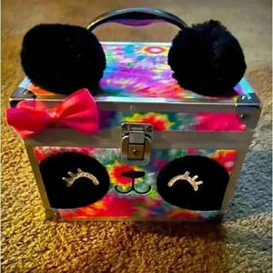 Super Cute Makeup or Girls case/storage